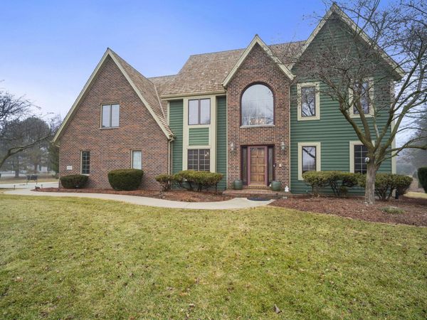 2840 Norman Dr, Brookfield, WI 53045