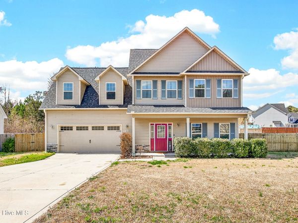 111 Heron Watch Drive, Hubert, NC 28539