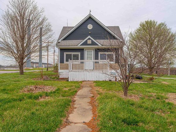 988 W Forsyth Road, Decatur, IL 62526