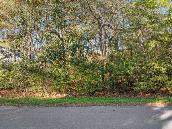 0 Pine Cir, St Augustine, FL 32095