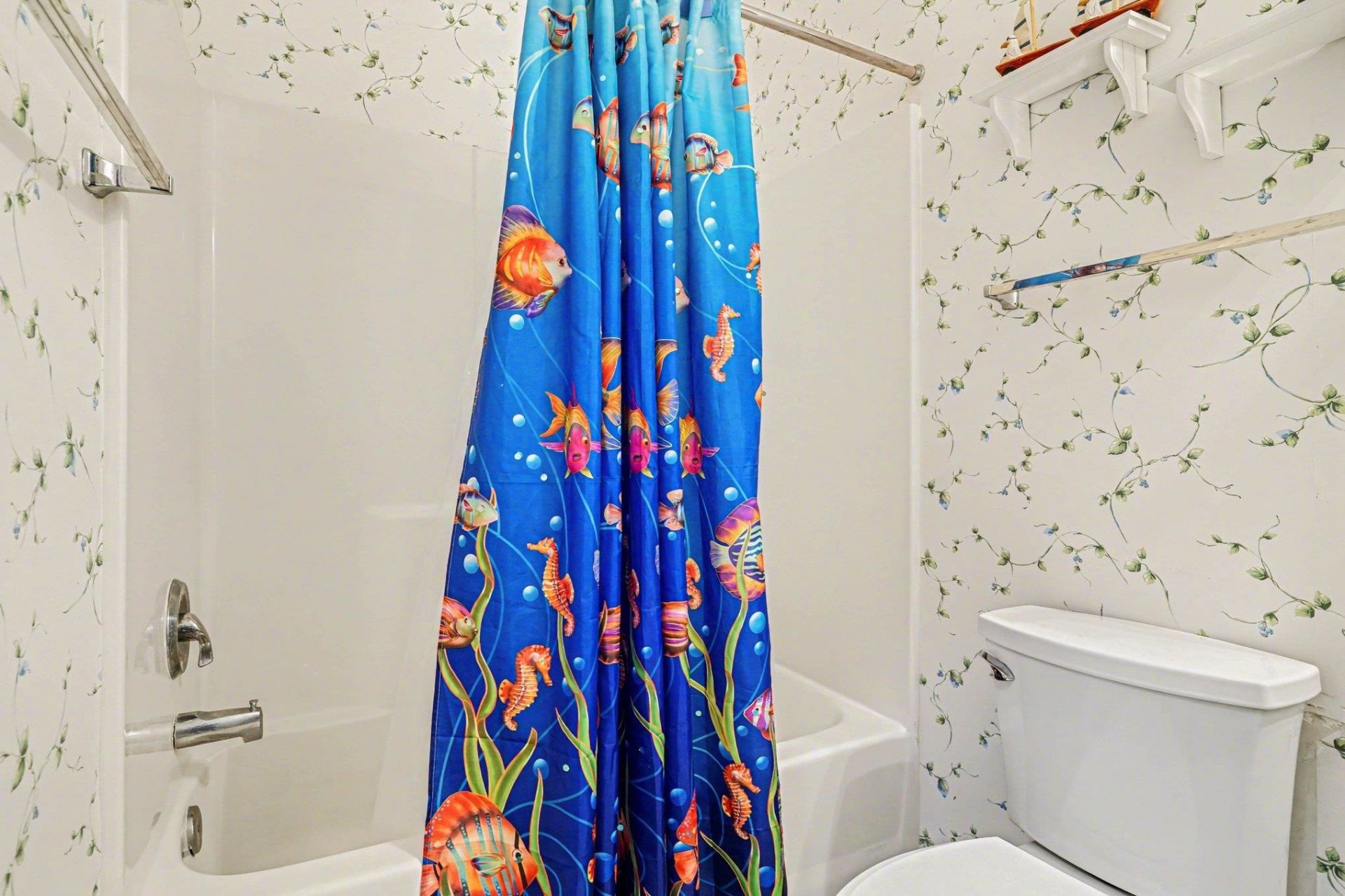 5750 Oyster Catcher Dr. Photo 22