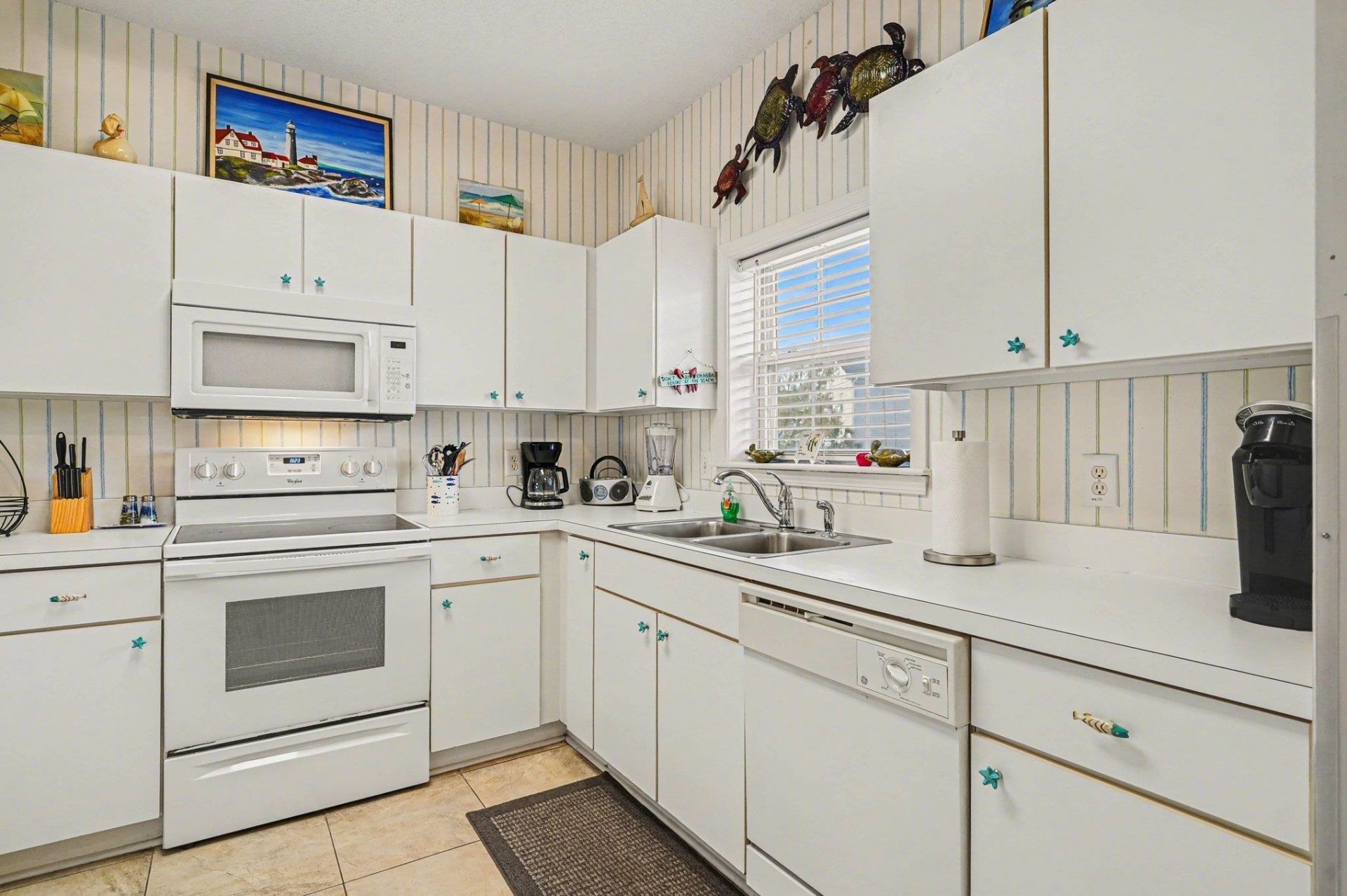 5750 Oyster Catcher Dr. Photo 6