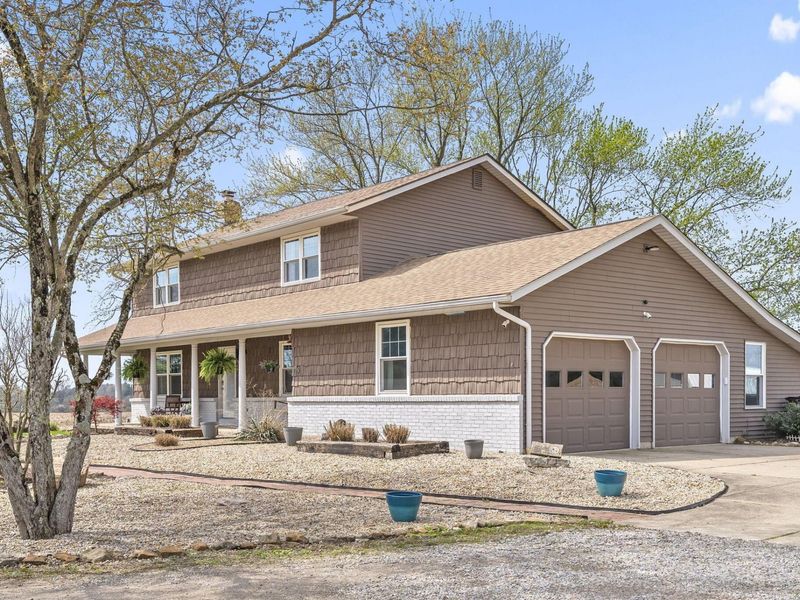 5824 Miller Paul Road, Westerville, OH 43082 Photo 2