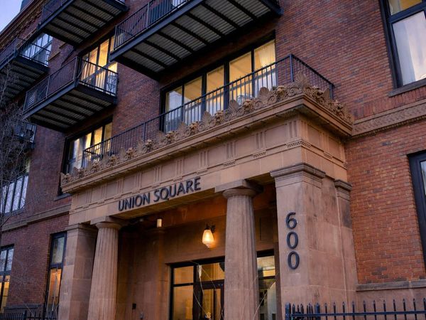 600 NW Broadway Avenue NW, Unit 118, Grand Rapids, MI 49504