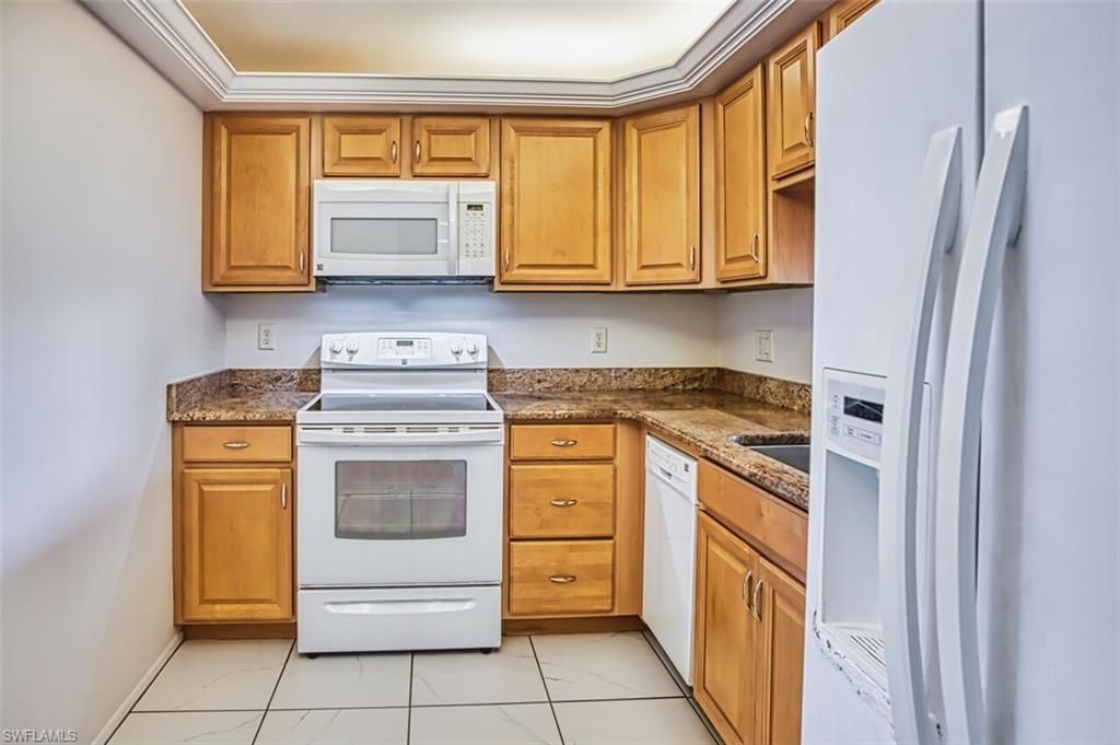 1700 Pine Valley Dr, Unit 307, Fort Myers, FL 33907 Photo