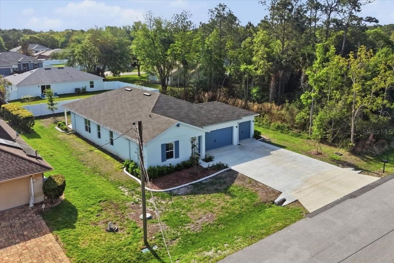 20 Ludlow Lane W, Palm Coast, FL 32137 Photo