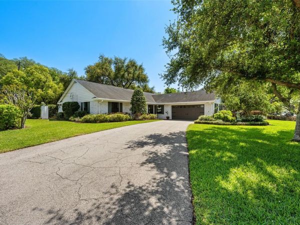 1110 S DUNBAR AVENUE, TAMPA, FL 33629