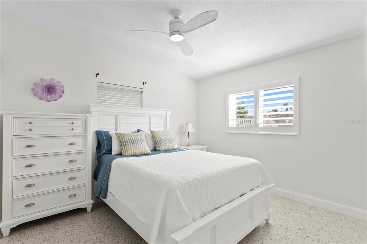 6931 Grande Vista Way S, Saint Petersburg, FL 33707 Photo