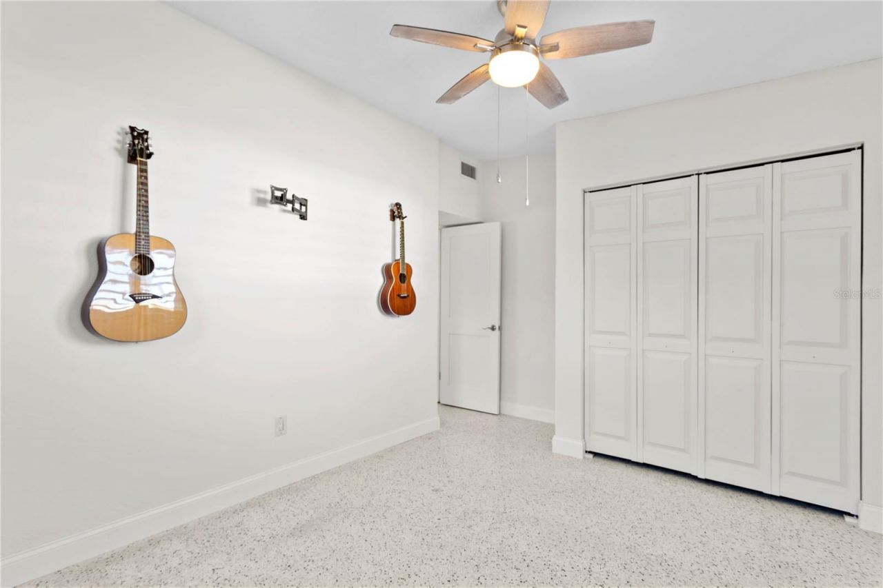 6931 Grande Vista Way S, Saint Petersburg, FL 33707 Photo