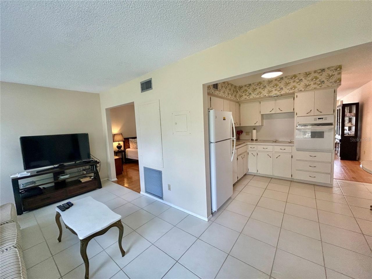 2256 Philippine Drive , Unit 42, Clearwater, FL 33763 Photo