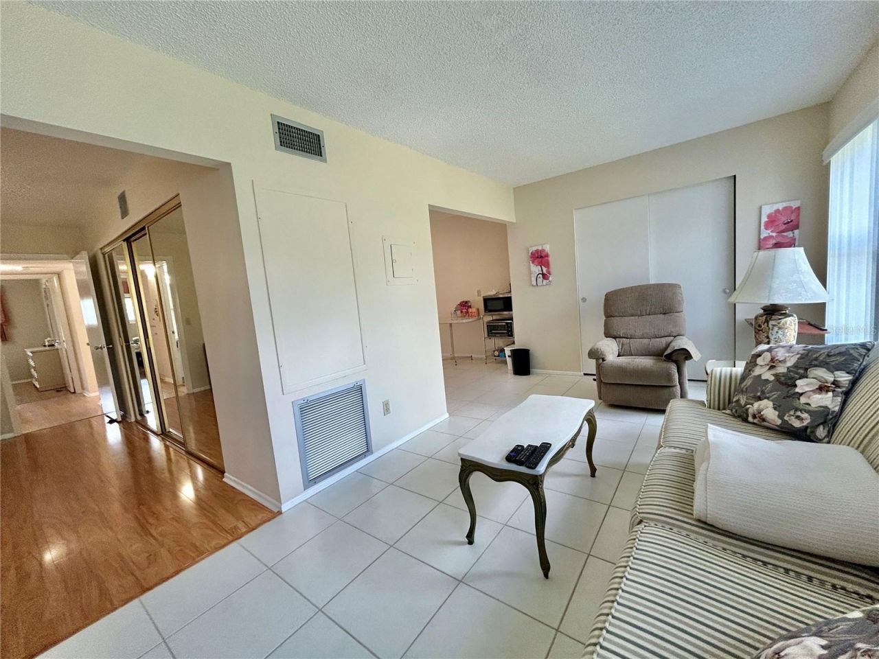 2256 Philippine Drive , Unit 42, Clearwater, FL 33763 Photo