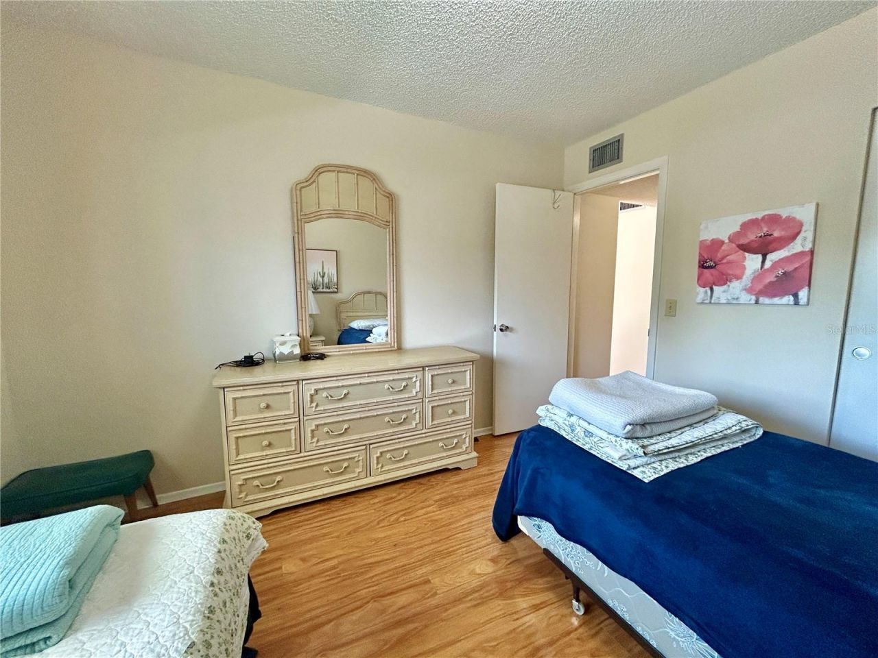 2256 Philippine Drive , Unit 42, Clearwater, FL 33763 Photo