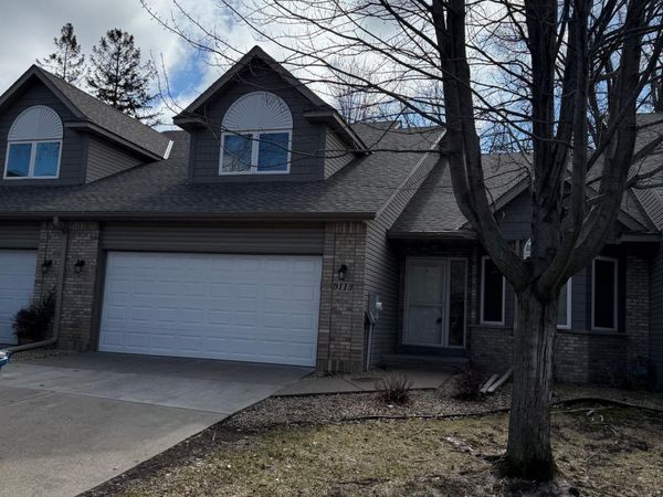 9113 Medley Circle, Golden Valley, MN 55427