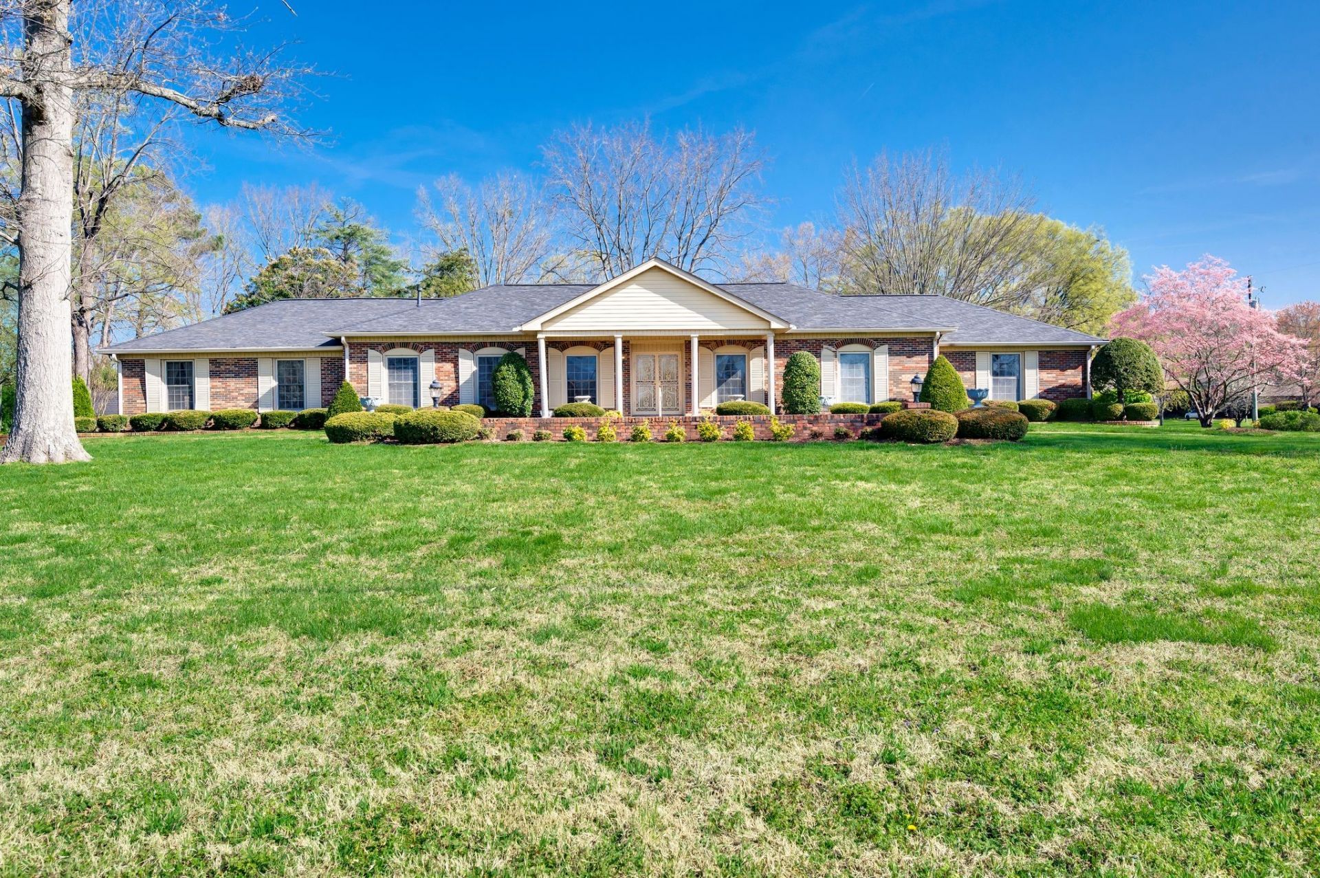 5314 Meadowlake Rd , Brentwood, TN 37027 Main Photo