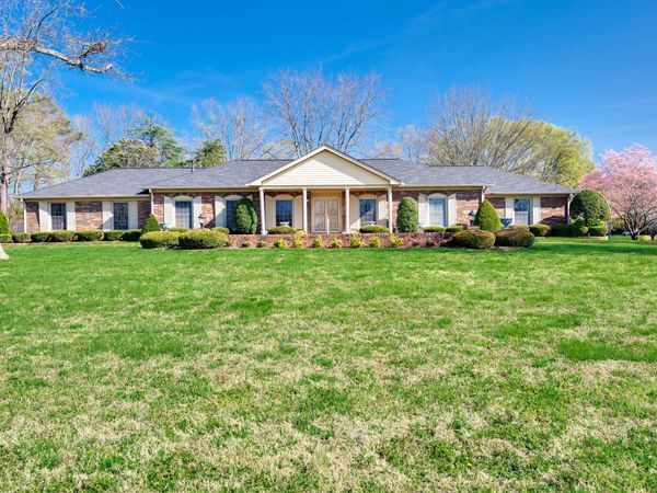 5314 Meadowlake Rd , Brentwood, TN 37027