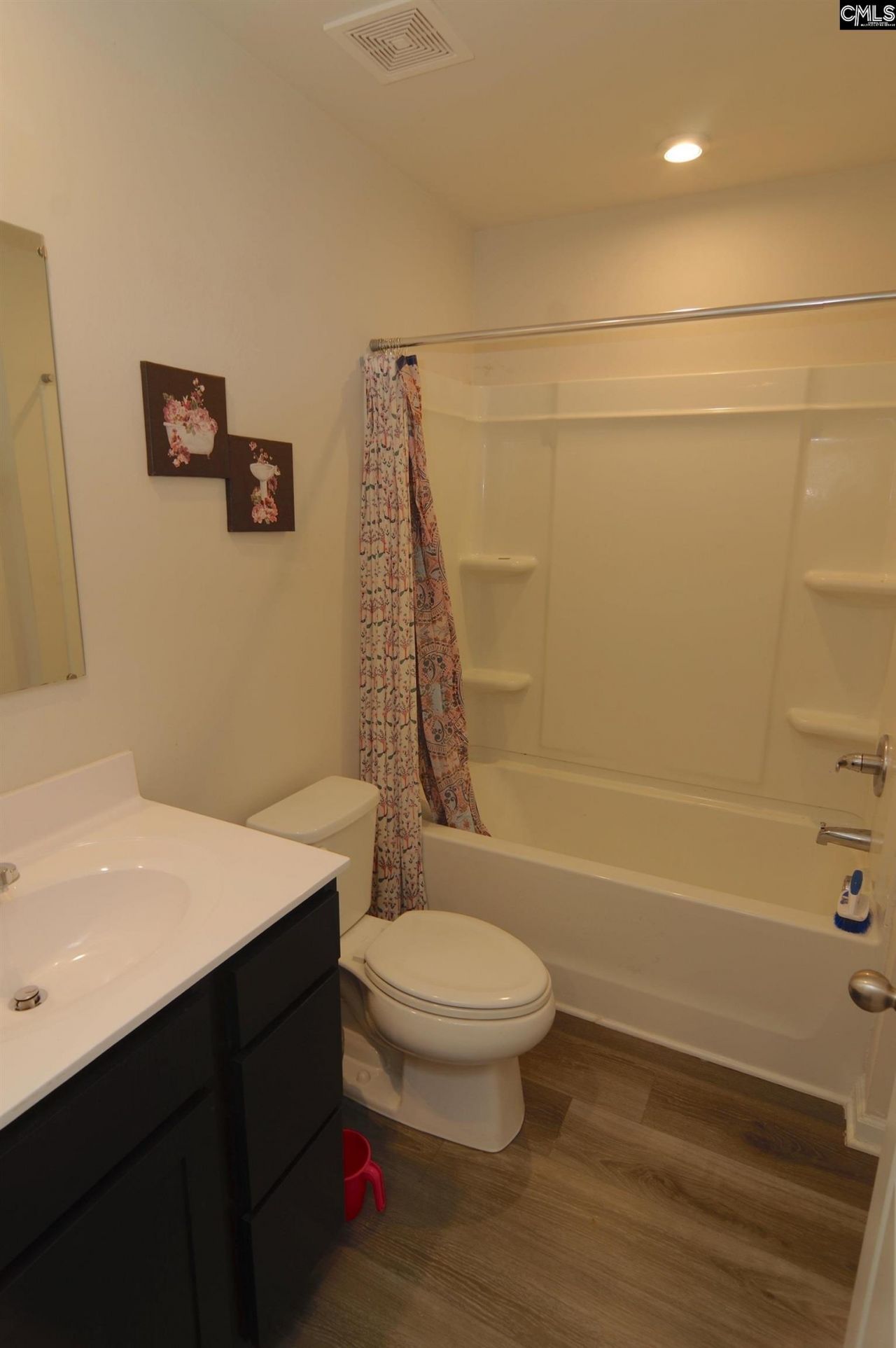 385 Saskatoon  Photo 23