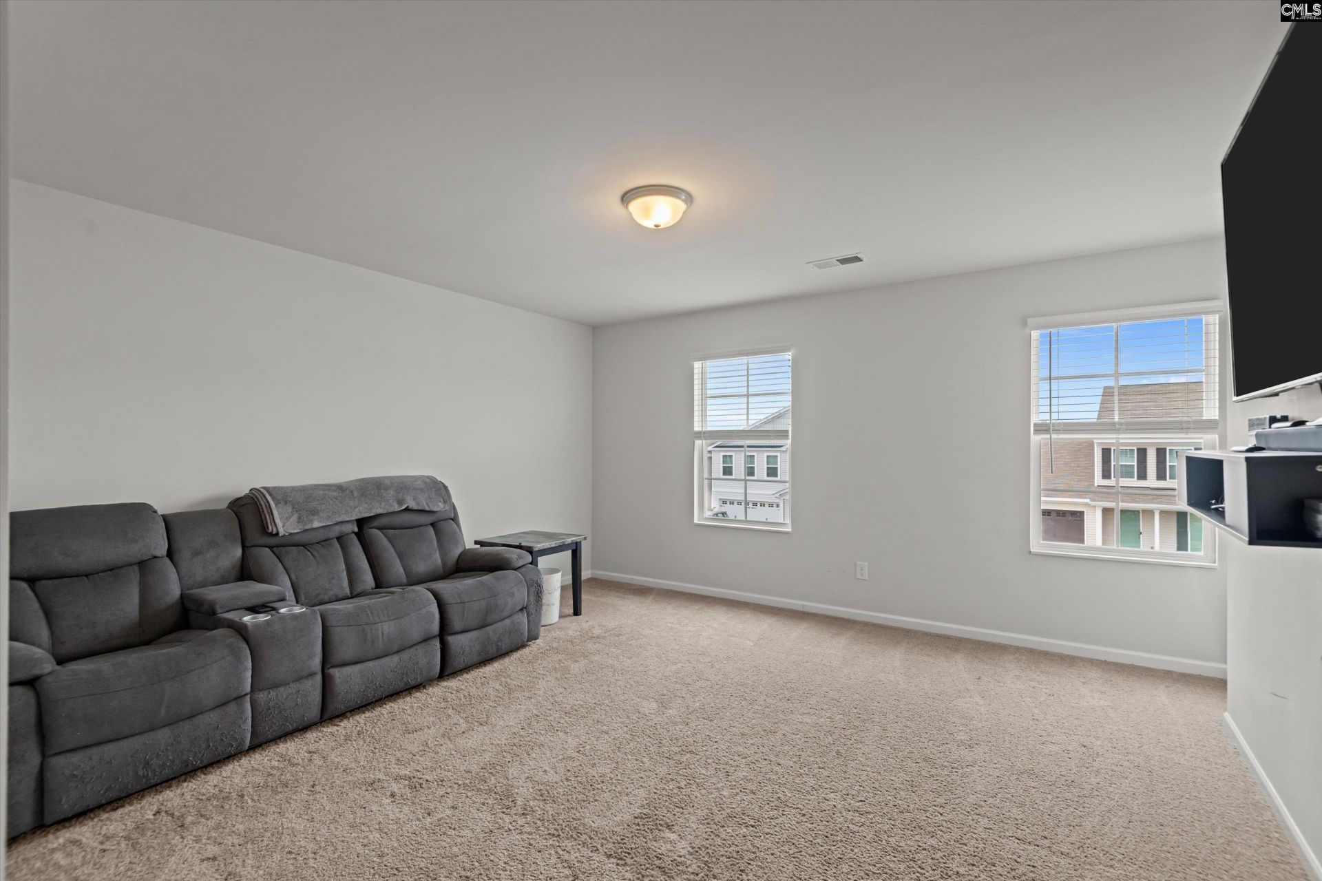 1019 Tanreall Drive  Photo 24