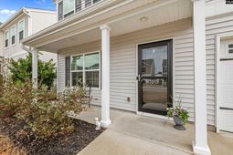 1019 Tanreall Drive  photo 4