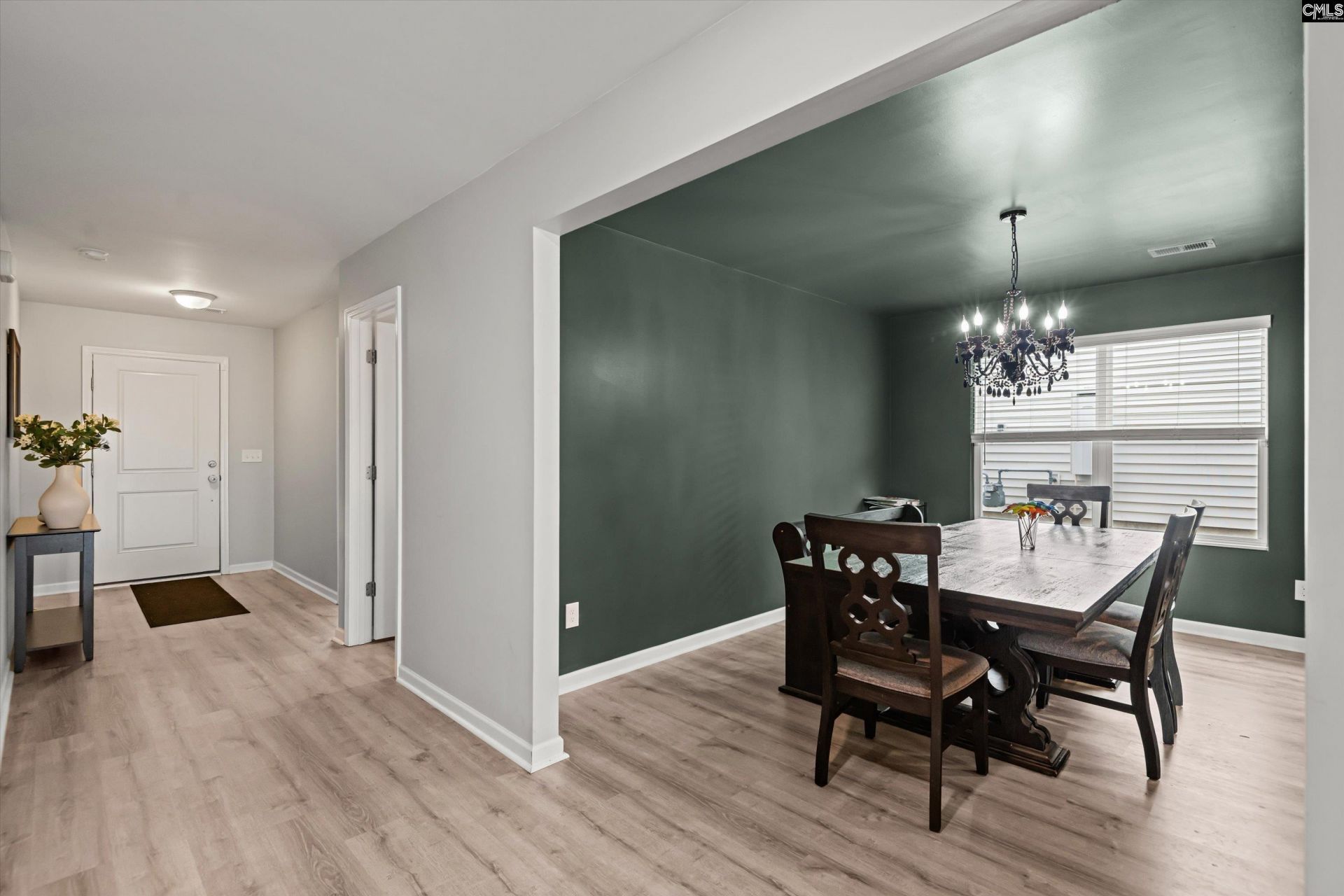 1019 Tanreall Drive  Photo 5