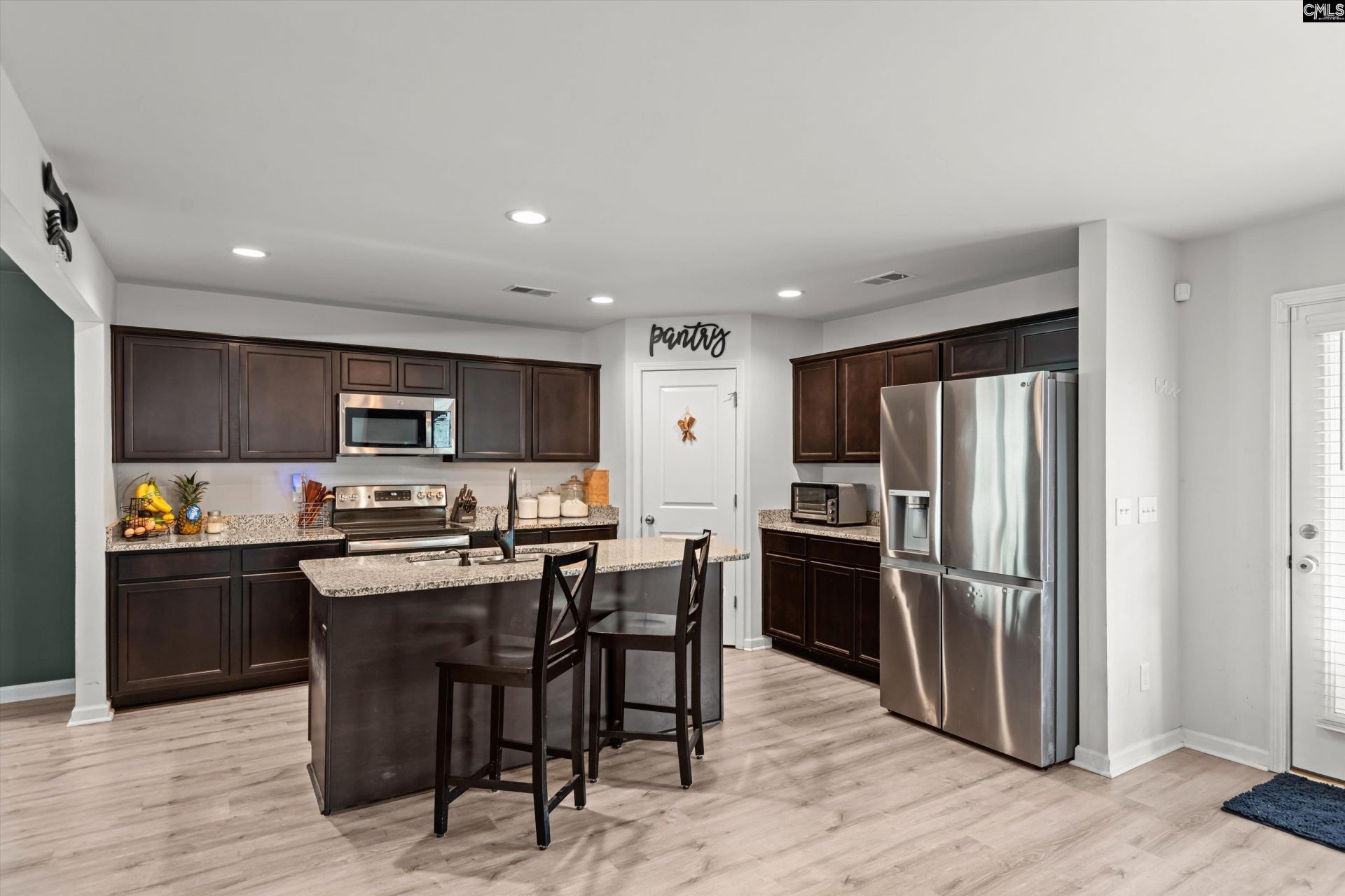 1019 Tanreall Drive  Photo 8