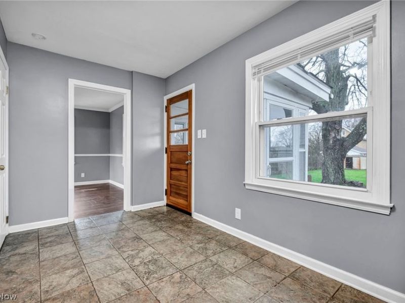 300 Russell Avenue, Niles, OH 44446 Photo 14