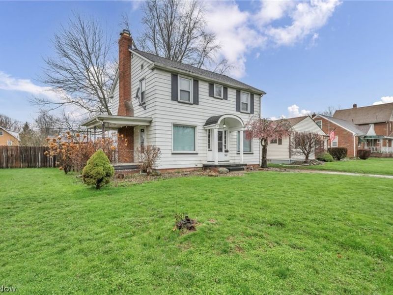 300 Russell Avenue, Niles, OH 44446 Photo 2