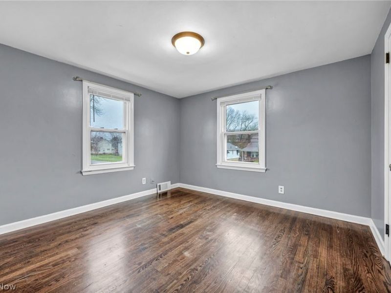 300 Russell Avenue, Niles, OH 44446 Photo 22