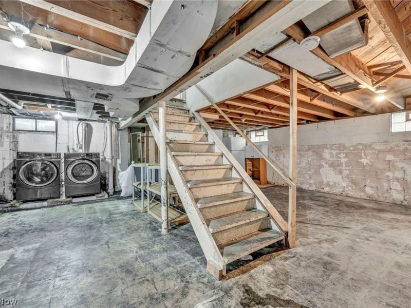 300 Russell Avenue, Niles, OH 44446 Photo 31