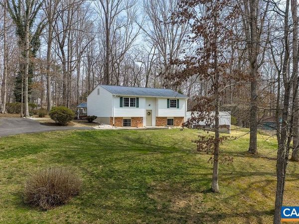 97 LUMBER LN , BARBOURSVILLE, VA 22923