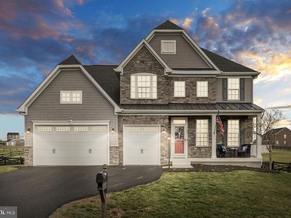 7803 HERMITAGE DRIVE , FREDERICKSBURG, VA 22407