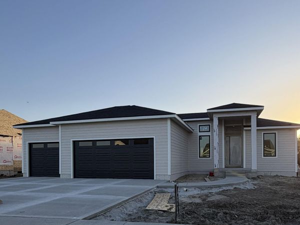 517 Timberline Drive, Gilbert, IA 50105