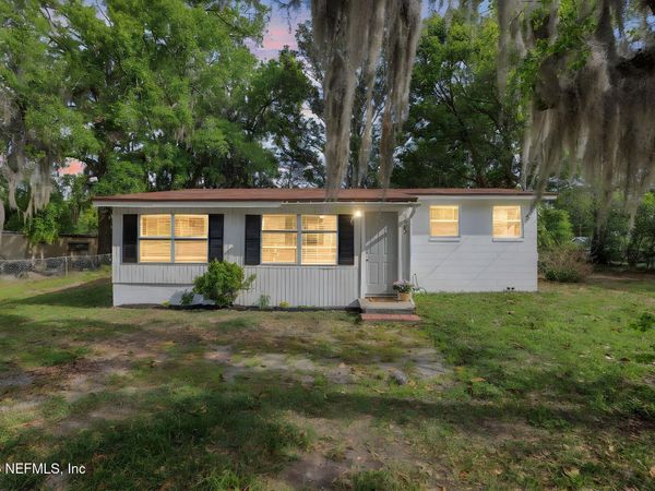 2305 JAYSON Avenue, Jacksonville, FL 32208