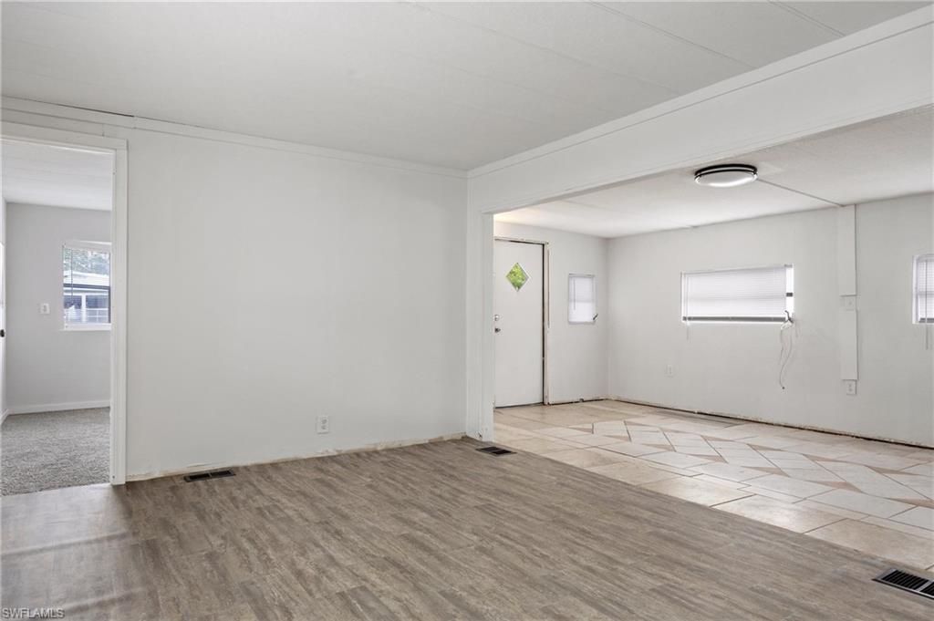 11111 Ballweg Ln, Fort Myers, FL 33908 Photo