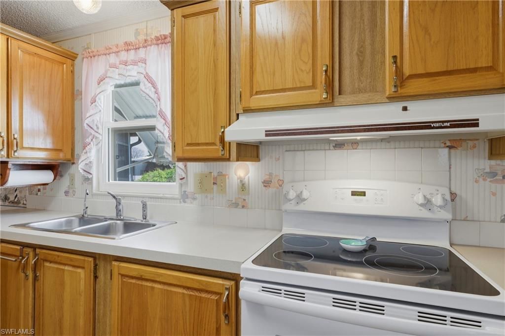 508 Pine Tree Ct , North Fort Myers, FL 33917 Photo