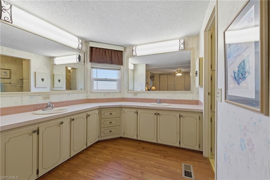 508 Pine Tree Ct , North Fort Myers, FL 33917 Photo