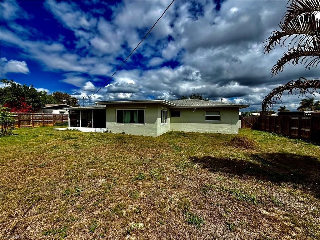 720 Shadyside St , Lehigh Acres, FL 33936 Photo