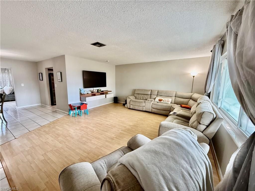 720 Shadyside St , Lehigh Acres, FL 33936 Photo