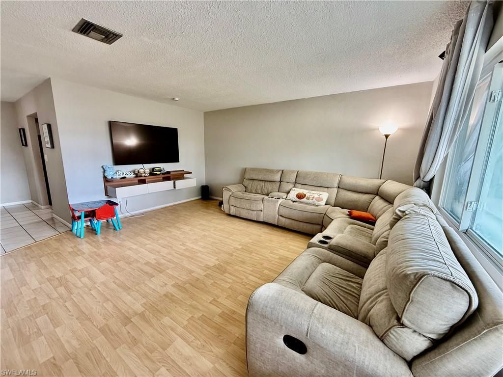 720 Shadyside St , Lehigh Acres, FL 33936 Photo