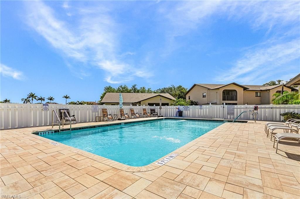 10101 Maddox Ln , Unit 201, Bonita Springs, FL 34135 Photo