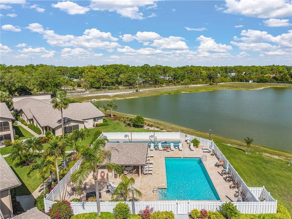 10101 Maddox Ln , Unit 201, Bonita Springs, FL 34135 Photo