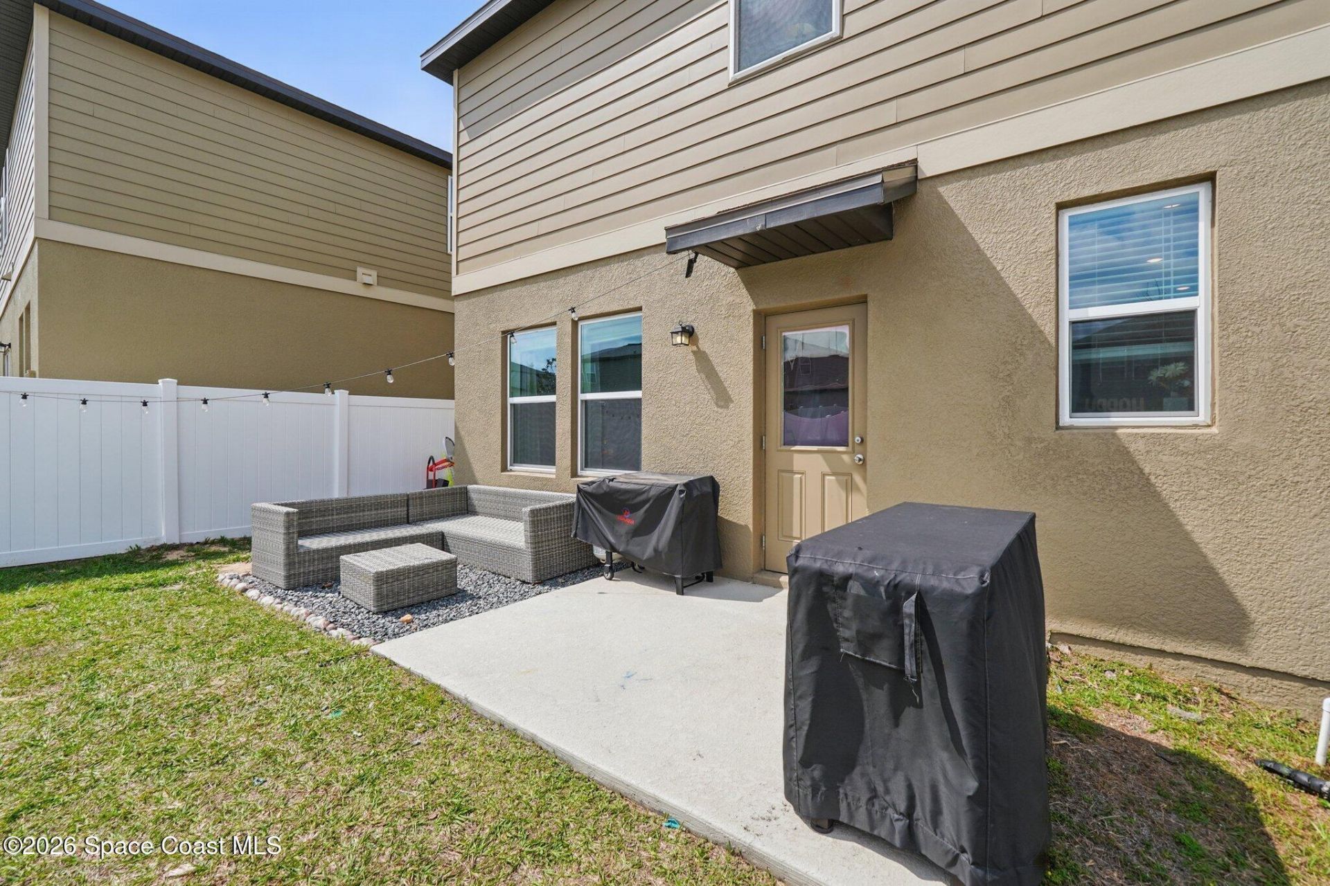 2024 Hemingway Circle , Groveland, FL 34736 Photo