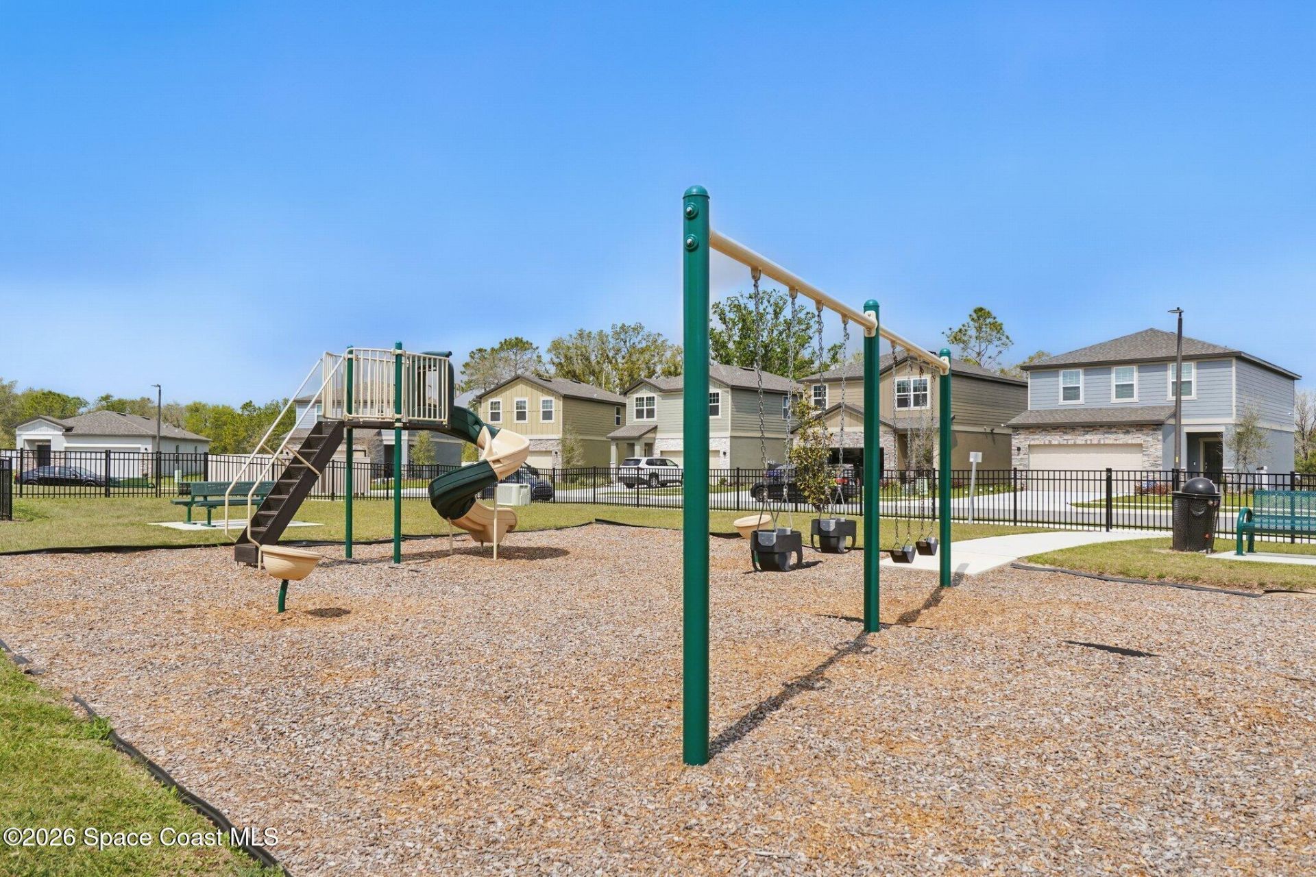 2024 Hemingway Circle , Groveland, FL 34736 Photo