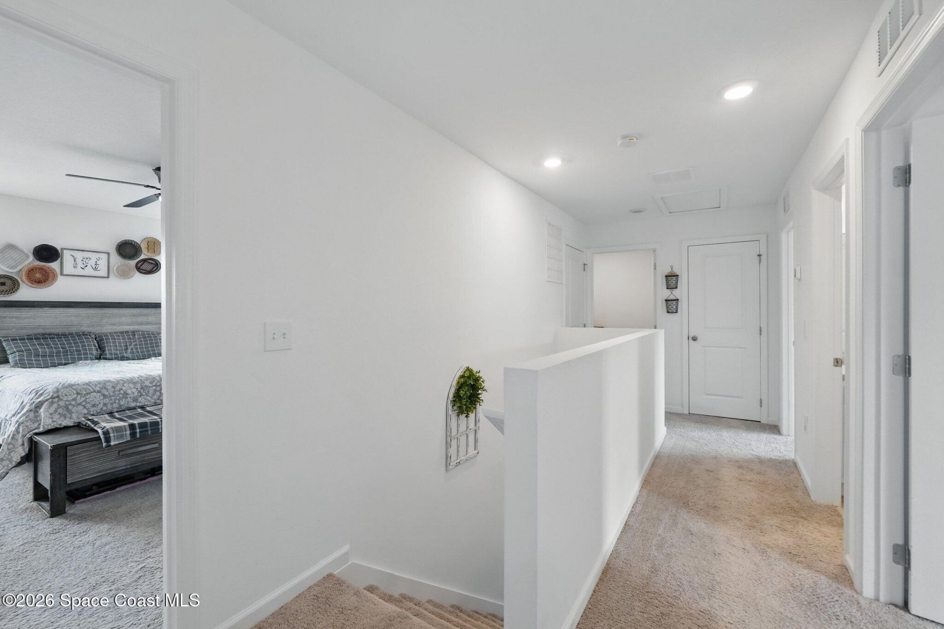 2024 Hemingway Circle , Groveland, FL 34736 Photo