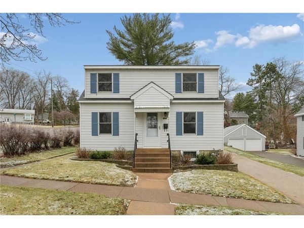 824 Elm Street, Hudson, WI 54016