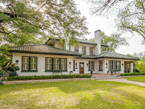 1414 Mistletoe Drive, Fort Worth, TX 76110