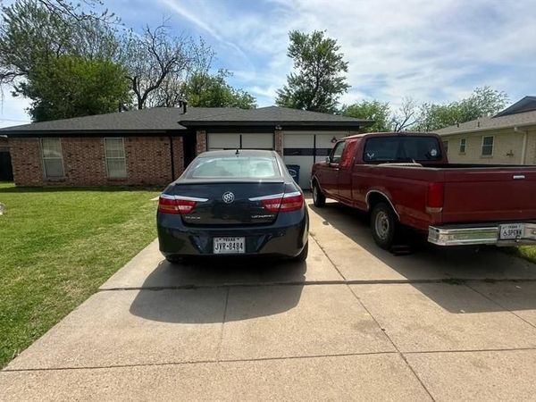 837 Marlene Drive, Everman, TX 76140