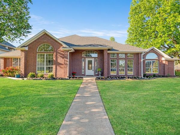 3025 Aspen , Paris, TX 75462