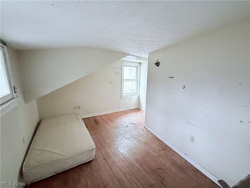 1282 Sawyer Avenue, Akron, OH 44310 Photo 22