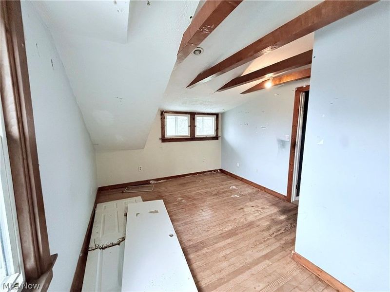 1282 Sawyer Avenue, Akron, OH 44310 Photo 24