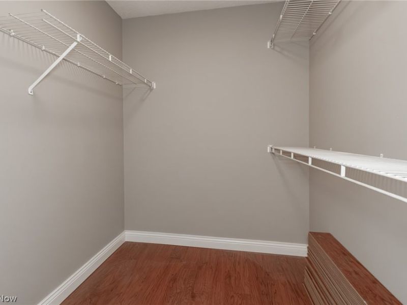 220 Fox Hollow Drive, Unit 212, Mayfield Heights, OH 44124 Photo 24